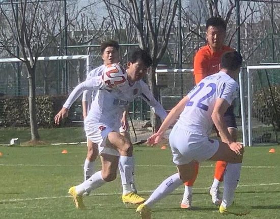 绿巨人黄色