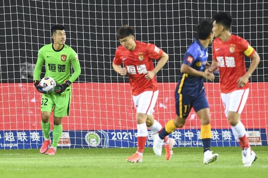 日本公妇乱淫免费视频一区三区